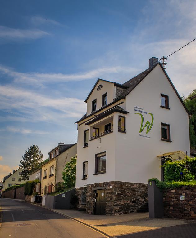 Ferienwohnungen Haus Am Wuerzlaysteig Lehmen Eksteriør billede